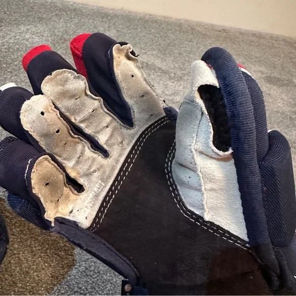 CCM Red and Navy Ice Hockey Gloves 10” - Picture 4 of 9
